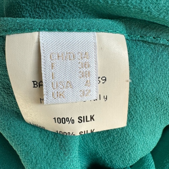 Bally Woman Green 100% silk dress Made in Italy Size 4. - Picture 7 of 7